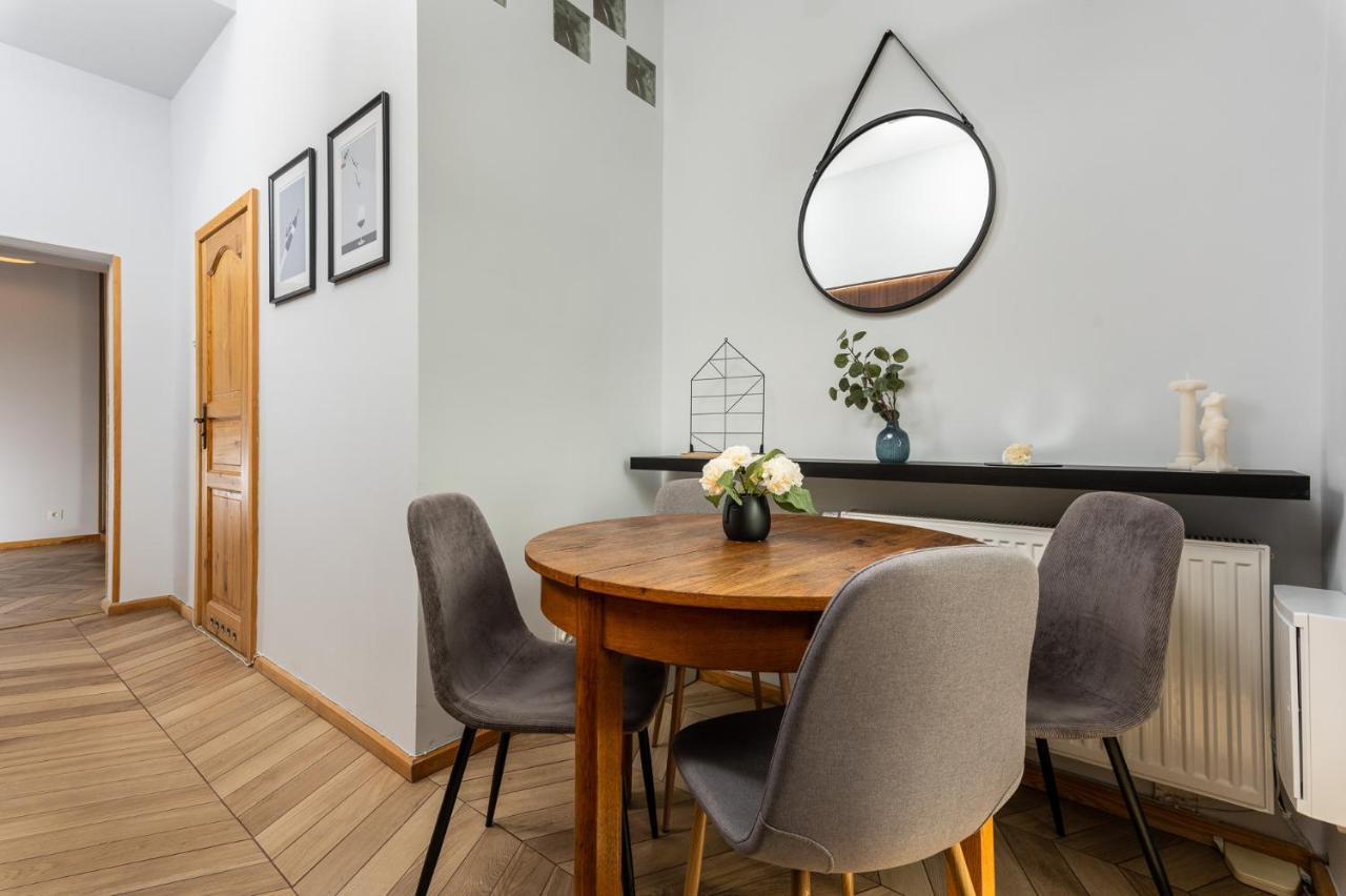 Classy Old Town Apartment - By Upstairs 克拉科夫 外观 照片