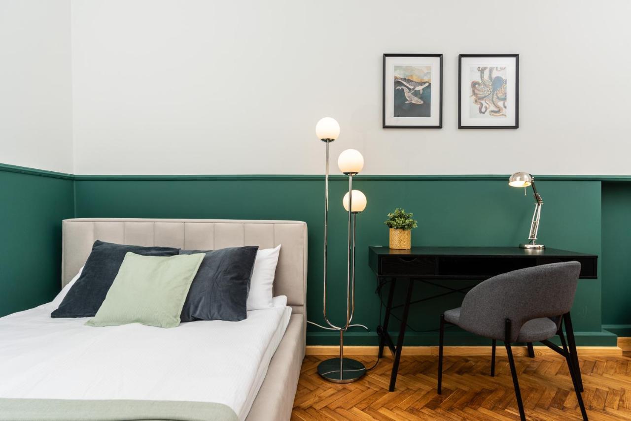 Classy Old Town Apartment - By Upstairs 克拉科夫 外观 照片