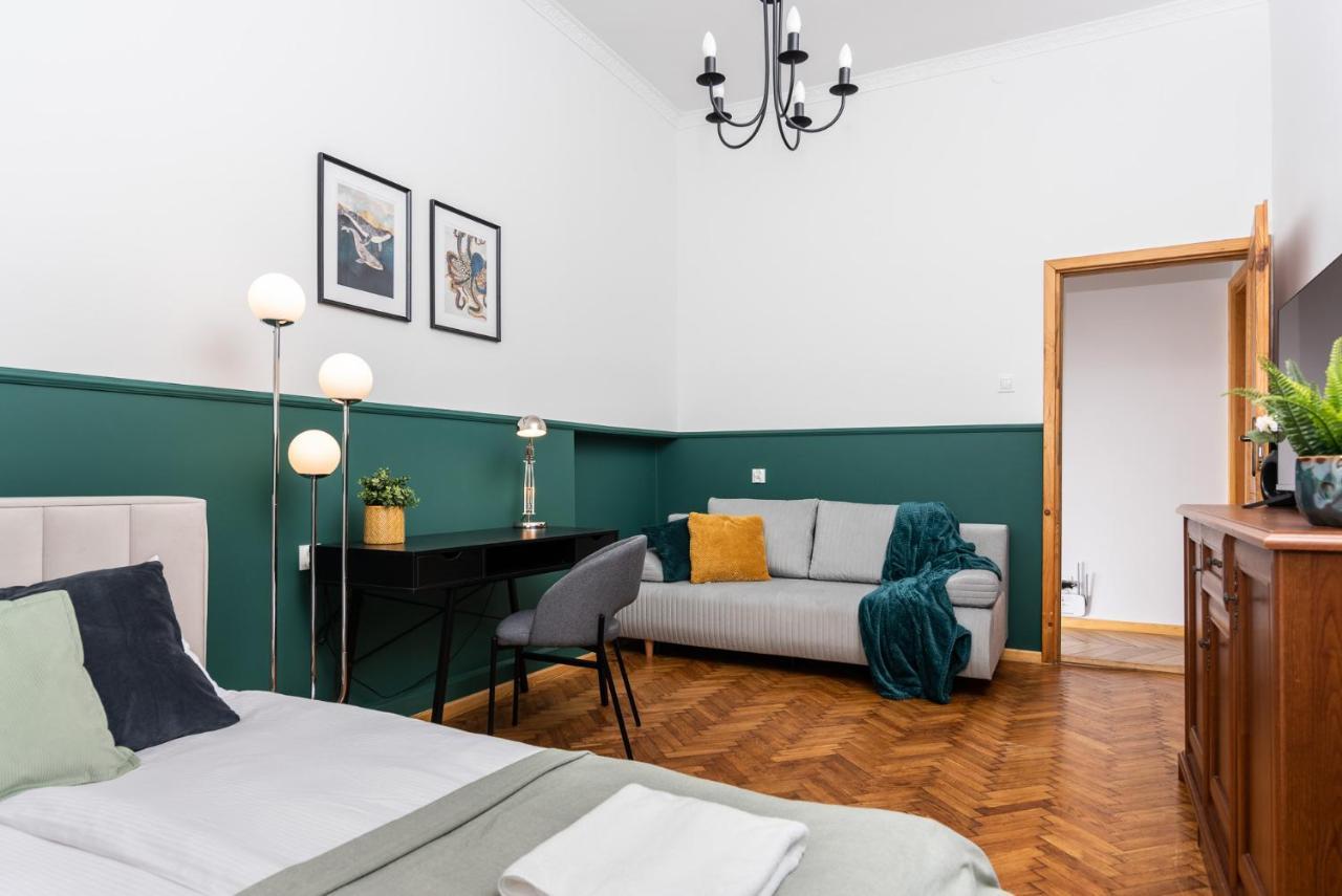 Classy Old Town Apartment - By Upstairs 克拉科夫 外观 照片